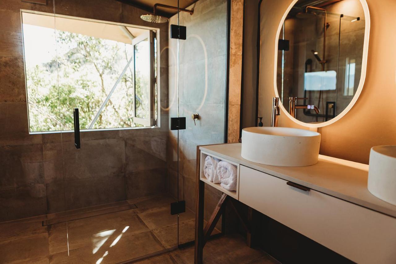 Hotel Drift Off Grid Luxury Eco Glamping Tarakohe Exterior foto